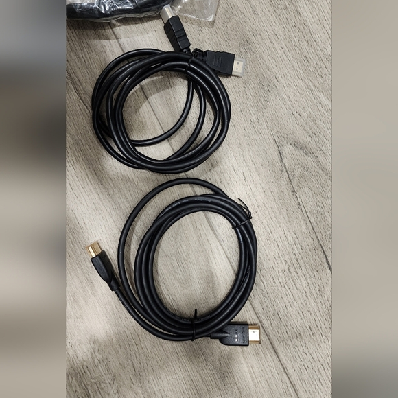 NEW - 6' HDMI Cables - Picture 3 of 5